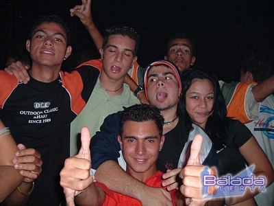 Balada: Fotos For Teens de Domingo na Blood