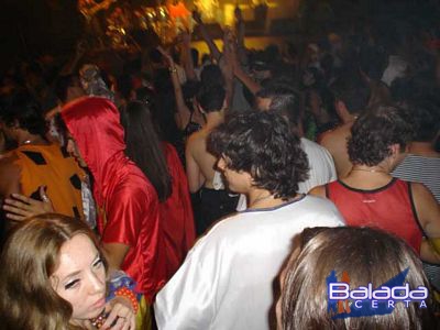 Balada: Fotos da Festa a Fantasia na Blood sexta