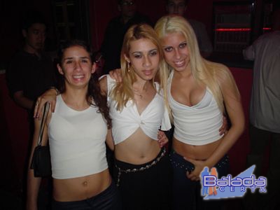 Balada: Fotos na Ibiza