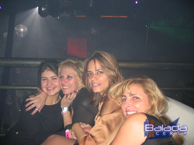 Balada: Fotos de Sexta na Ibiza