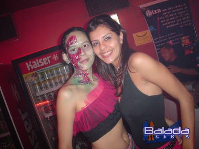 Balada: Fotos de Sexta na Ibiza