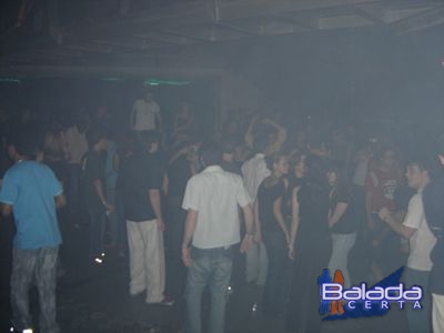 Balada: Fotos de Sexta-feira na Ibiza