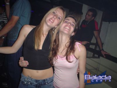 Balada: Fotos de Sexta-feira na Ibiza