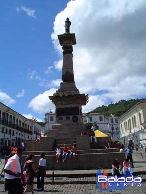 Balada: Fotos do Carnaval de 2004 em Ouro Preto - MG