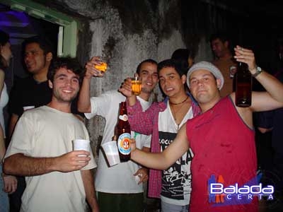 Balada: Fotos do Carnaval de 2004 em Ouro Preto - MG