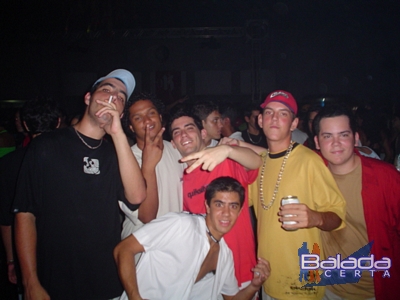 Balada: Fotos da festa Bixo Sede Zero no Clube Sirio Libans em Santos