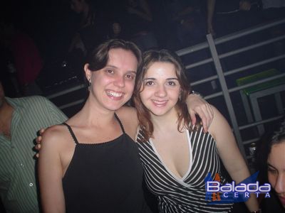 Balada: Fotos de Segunda-feira, feriado, na e-muzik