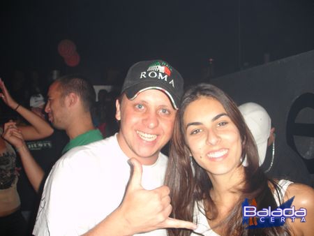 Balada: Fotos de quinta-feira no e-muzik