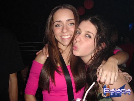 Balada: Fotos de quinta-feira na e-muzik