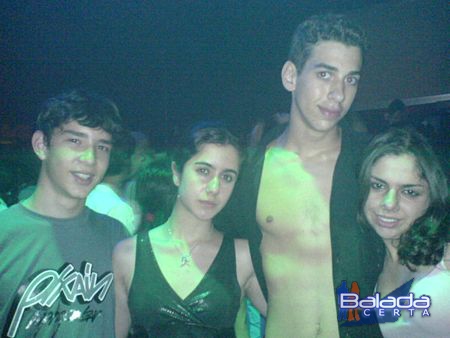 Balada: Fotos de Sbado no aniversrio do Dj Breder na e-muzik