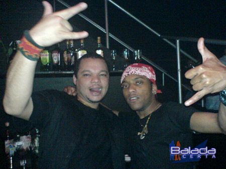 Balada: Fotos de Sbado no aniversrio do Dj Breder na e-muzik