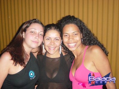 Balada: Fotos de quinta-feira no bano