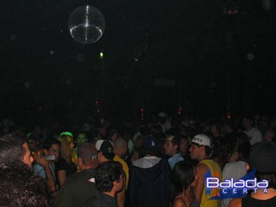 Balada: Fotos de quinta-feira na bano