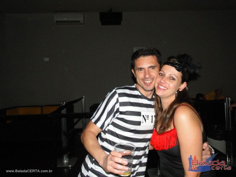 Balada: Fotos da festa a fantasia no bano em So Paulo/SP