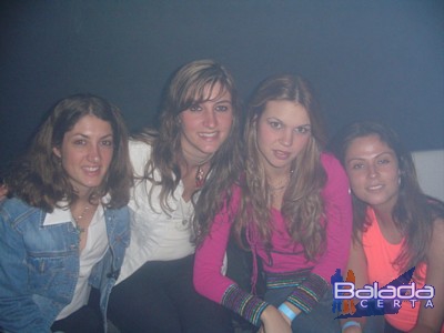 Balada: Fotos de Tera na Beats Disco Lounge