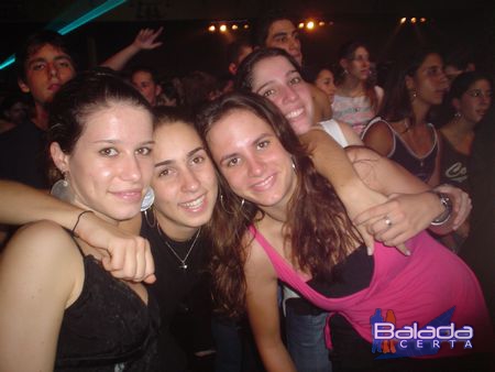 Balada: Fotos de Sexta-feira no Planet Pop Festival 2005