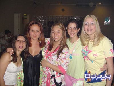 Balada: Fotos da Festa do Pijama em Guarulhos