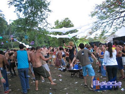 Balada: Fotos da Rave Zodiak em Campinas, com 3 Lives