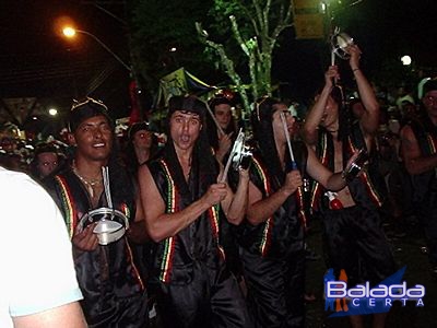 Balada: Fotos na Flash Moon e Carnaval de rua em Brotas/SP