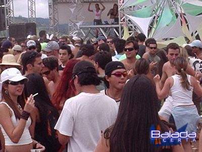 Balada: Fotos de Sbado e Domingo na Rave Injoy