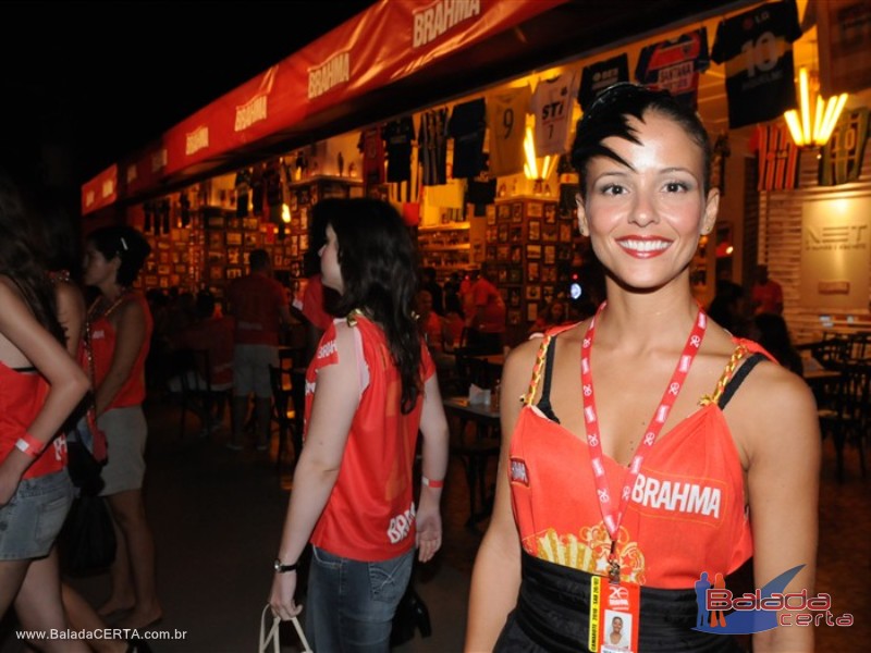 Balada: Fotos do Camarote da Brahma no desfile das escolas de samba campes do carnaval do Rio de Janeiro/RJ 2010