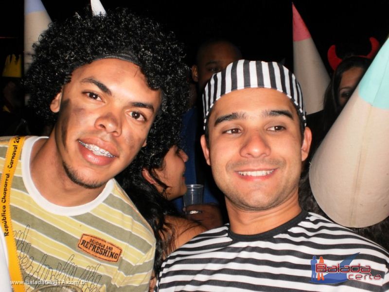 Balada: Fotos da festa a fantasia na Repblica Chaparral em Ouro Preto/MG