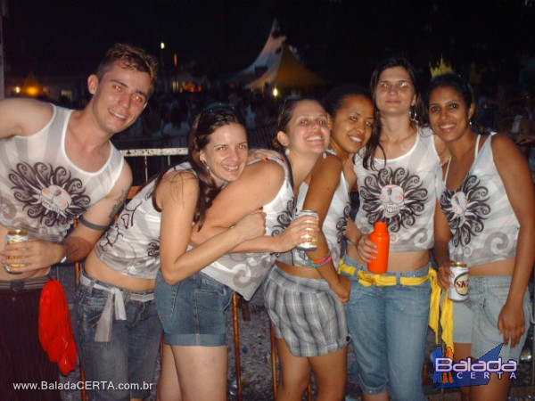 Balada: Fotos do carnaval em Ouro Preto 2009 com o Bloco do Caixo e Show do Monobloco