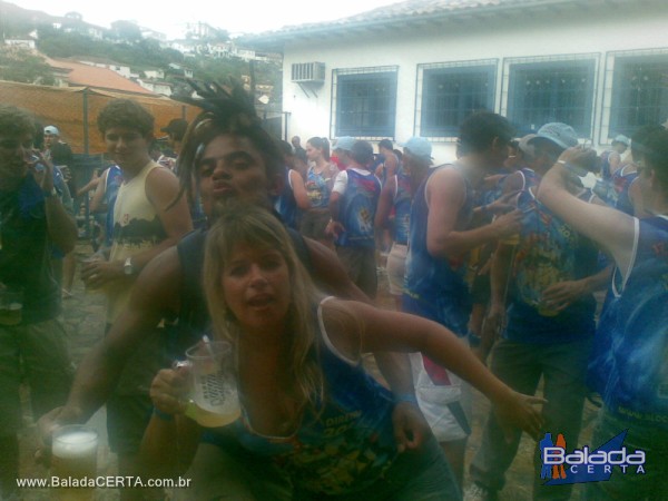 Balada: Fotos do carnaval em Ouro Preto 2009 com o Bloco Diretoria