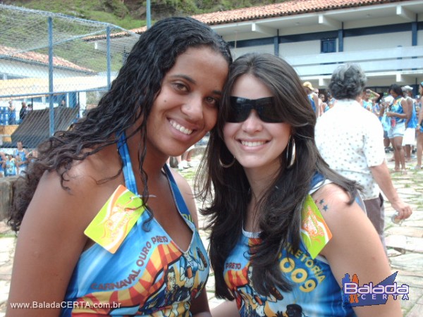 Balada: Fotos do carnaval em Ouro Preto 2009 com o Bloco Diretoria