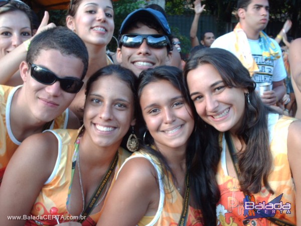 Balada: Fotos do carnaval em Ouro Preto 2009 com o Bloco da Praia