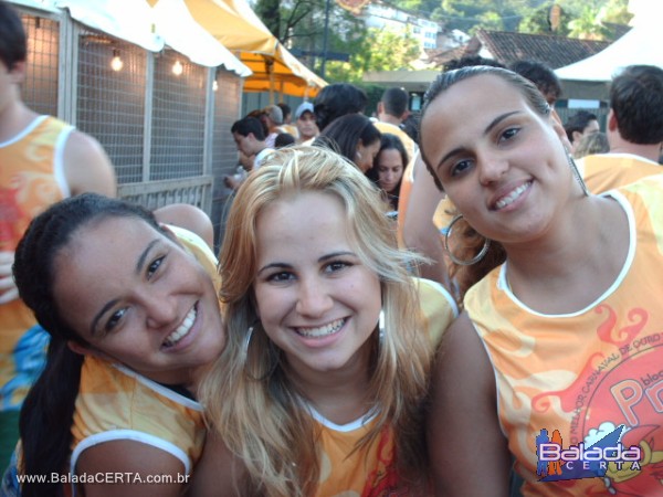 Balada: Fotos do carnaval em Ouro Preto 2009 com o Bloco da Praia