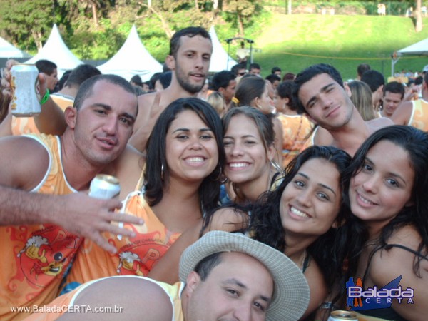 Balada: Fotos do carnaval em Ouro Preto 2009 com o Bloco da Praia