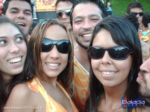 Balada: Fotos do carnaval em Ouro Preto 2009 com o Bloco da Praia