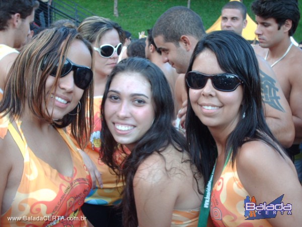 Balada: Fotos do carnaval em Ouro Preto 2009 com o Bloco da Praia