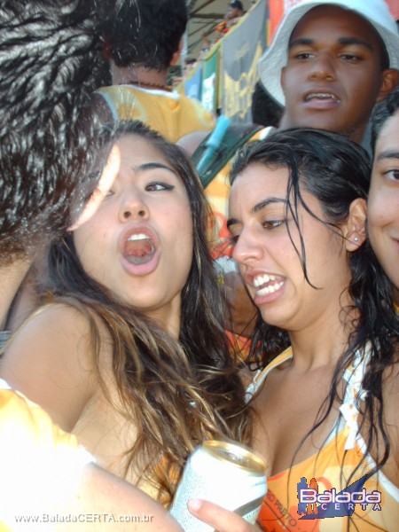 Balada: Fotos do carnaval em Ouro Preto 2009 com o Bloco da Praia