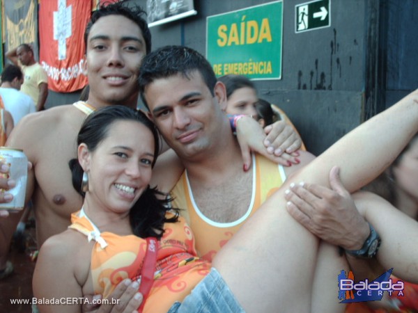 Balada: Fotos do carnaval em Ouro Preto 2009 com o Bloco da Praia