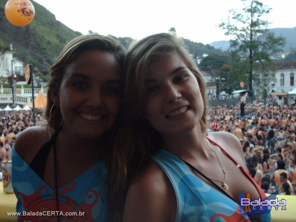 Balada: Fotos do carnaval em Ouro Preto 2009 com o Bloco da Praia