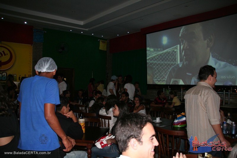 Balada: Fotos de quarta-feira na Nana Bar em guas Claras/DF