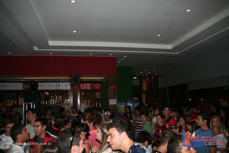 Balada: Fotos de domingo no Nana Bar em guas Claras - DF