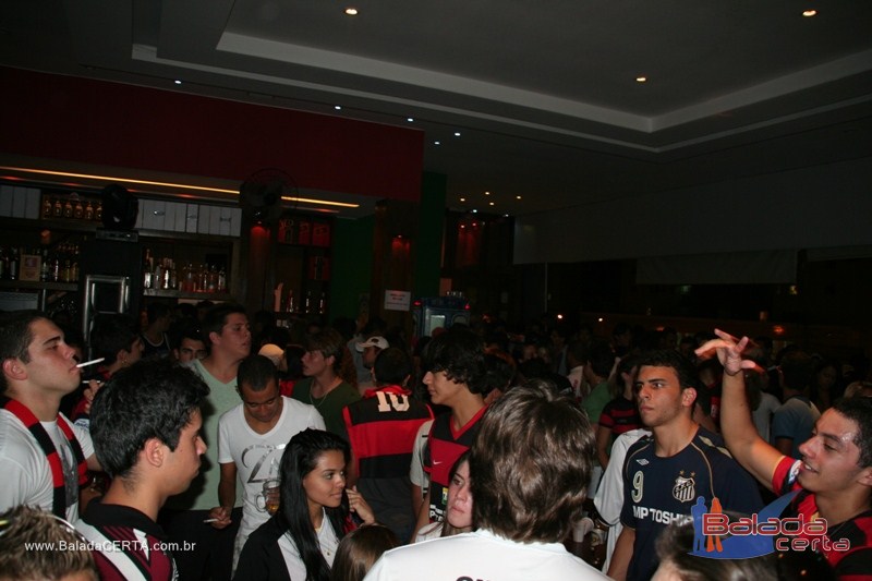 Balada: Fotos de domingo no Nana Bar em guas Claras - DF