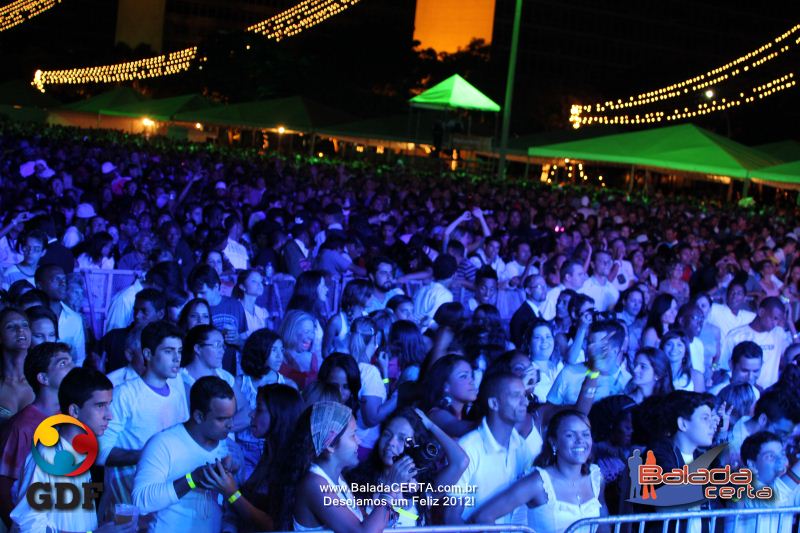Balada: Fotos do Reveillon 2012 - Esplanada dos Ministrios - Braslia - DF