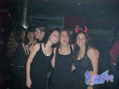 Balada: Fotos na Festa de Halloween do Recreativo