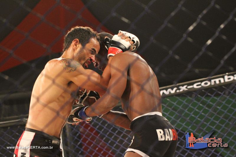 Balada: Bras�lia Rodeio Show - ROCKSTRIKE MMA - Parque Le�o - DF