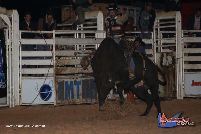 Balada: Braslia Rodeio Show - Parque Leo - DF