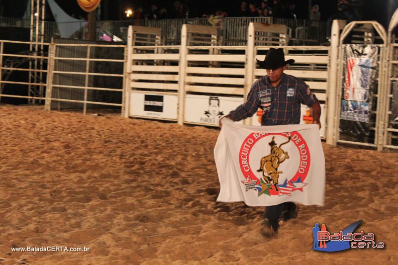 Balada: Braslia Rodeio Show - Parque Leo - DF
