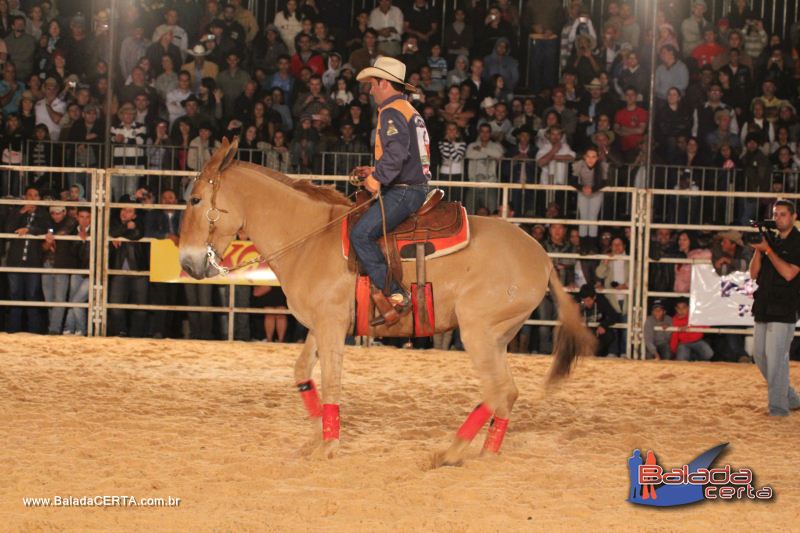 Balada: Braslia Rodeio Show - Parque Leo - DF
