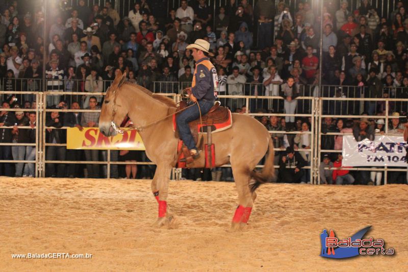 Balada: Braslia Rodeio Show - Parque Leo - DF