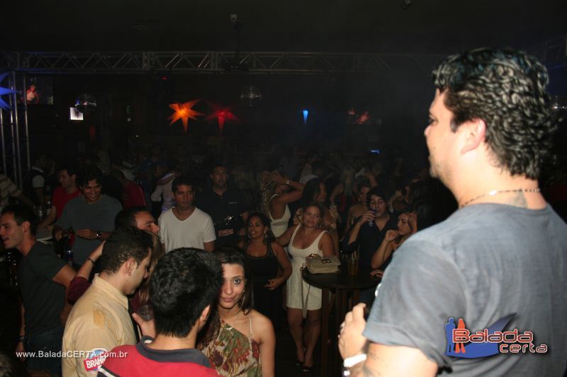 Balada: Fotos de S�bado na Vila Bo�mia em Taguatinga - DF