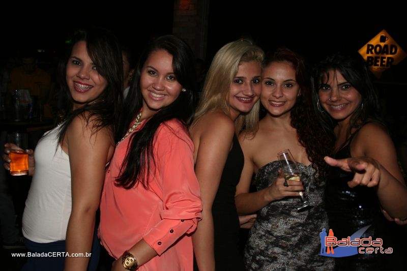 Balada: Fotos de Quinta na Road Beer