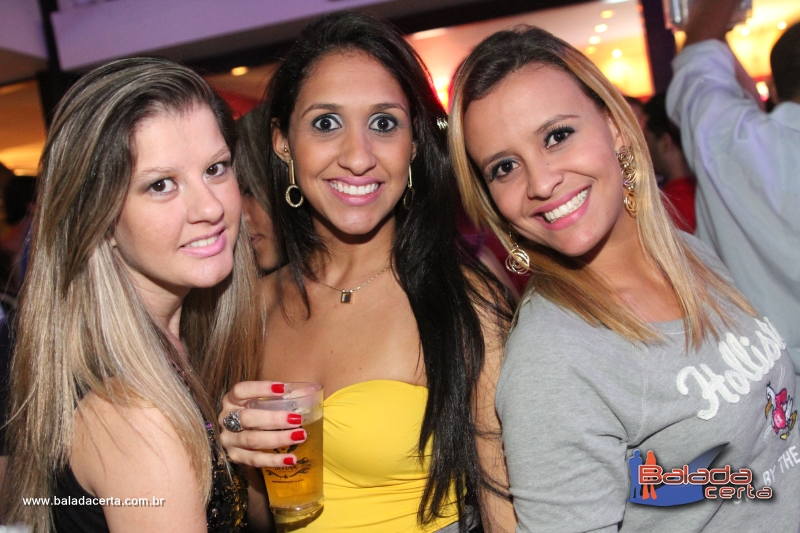 Balada: Fotos de Quinta Feira na Divina Choperia